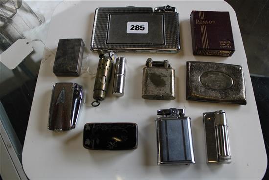 Victorian silver snuff box, London 1885, silver cigarette case (af), 1920s Fohn brass patent lighter, various cigarette lighters etc.
